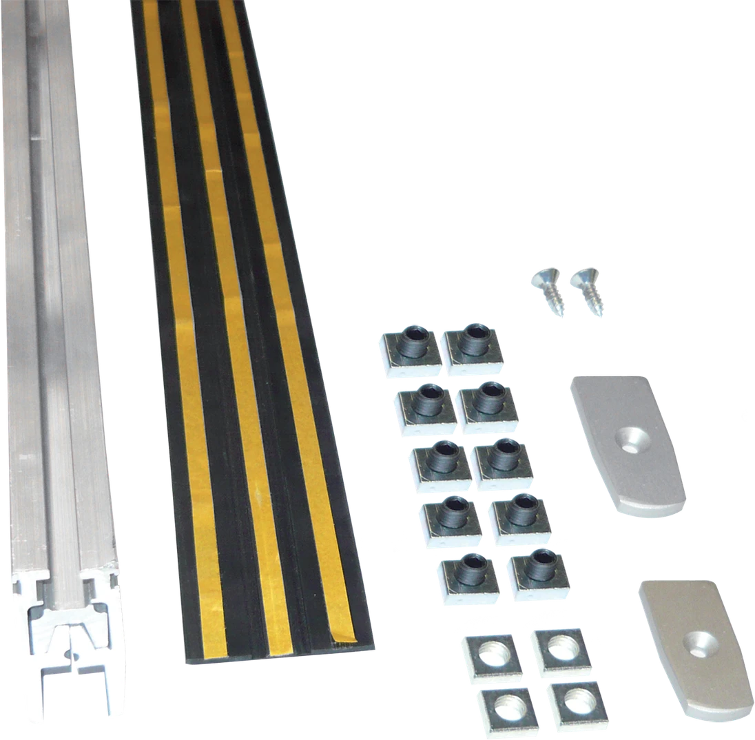 Sada na upevnění skleněných dveří