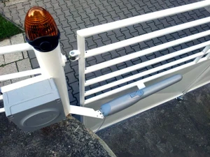 WINGO sada pre jednokrídlovú bránu do 2 m/krídlo - slide 1