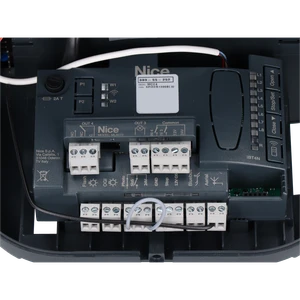 SPIDER32BLBDWKCE sada s WIFI pre sekcionálnu bránu do 16,9 m2 - slide 1