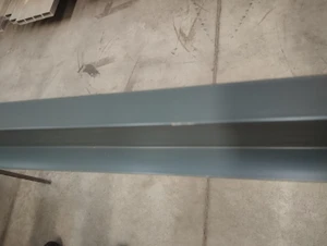 poškozený profil na výplň 108x16x6000mm, materiál EN AW-6060 T66, přírodní hliník bez povrchové úpravy, cena za KUS - slide 1