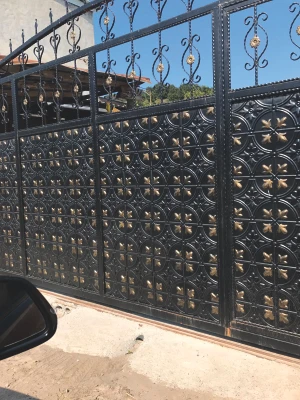 Plech pozinkovaný, 2000 x 1000 x 1,2 mm, 3D vzor listy - slide 1