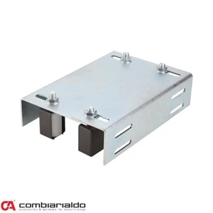 Platňa so 4 vodiacimi kolieskami, 40 x 45 mm, M16 - slide 0