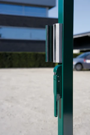 Nastaviteľná dorazová lišta pre krídlové bránky - slide 3