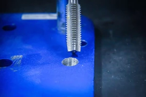 Závitníky a závitové očká M2 ÷ M18 BGS 1900 (Sada 110 dielov) - slide 2