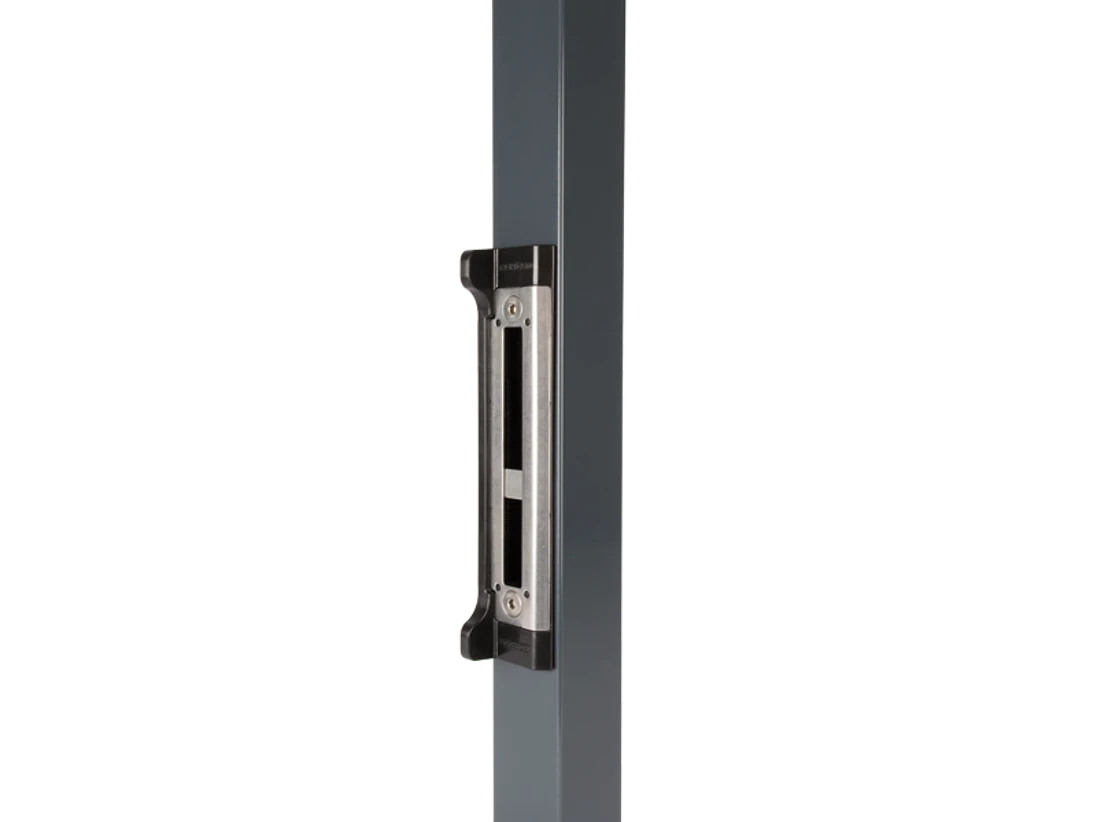 LOCINOX® SFKI dorazová lišta z nerezavějící oceli pro zámky FORTYLOCK, FIFTYLOCK, SIXTYLOCK, na profil 30x30mm