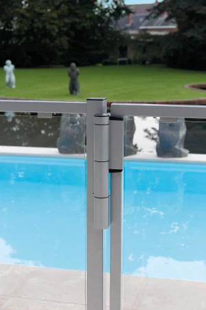 LOCINOX® MAMMOTH180 pant otevíratelný 180°, nastavitelný 2D, integrovaný hydraulický zavírač, pro křídlové vrata do 150 - slide 4