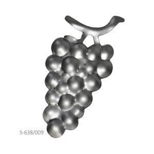 Hrozno strapec 90 x 45 x 1 mm, plechový výlisok - slide 1