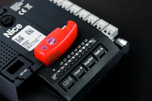 Přijímač zásuvný, 4 kanálový, 433,92 MHz, paměť na 1024 LoRa - slide 4