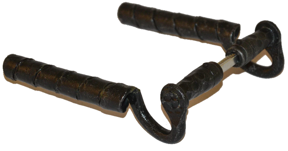 Kľučka čierna farba, 110 x 90 mm